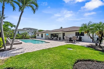 4222 Crayton Rd, Naples, FL 34103 - Photo 40