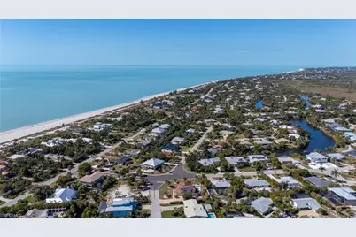 3730 Agate Ct, Sanibel, FL 33957 - Photo 14