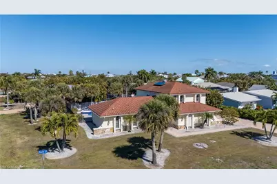 3730 Agate Ct, Sanibel, FL 33957 - Photo 2