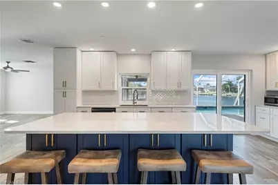 1230 Swan Ct, Punta Gorda, FL 33950 - Photo 8