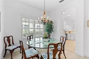 845 Vistana Cir, Naples, FL 34119 - Photo 4