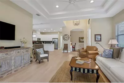 9524 Isla Bella Cir, Bonita Springs, FL 34135 - Photo 18