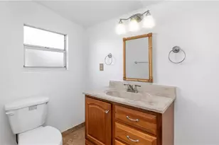 171 Grassy Key Ln, Naples, FL 34114 - Photo 12