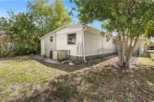 171 Grassy Key Ln, Naples, FL 34114 - Photo 18