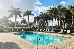 1086 Forest Lakes Dr, Naples, FL 34105 - Photo 12