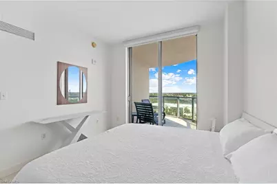3000 Oasis Grand Blvd #1101, Fort Myers, FL 33916 - Photo 4