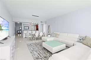 3000 Oasis Grand Blvd, Fort Myers, FL 33916 - Photo 12