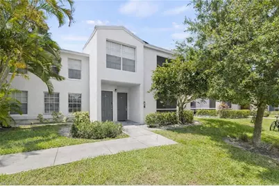 201 Santa Clara Dr #13, Naples, FL 34104 - Photo 2