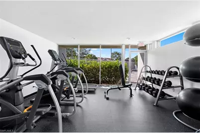 201 Santa Clara Dr #13, Naples, FL 34104 - Photo 30