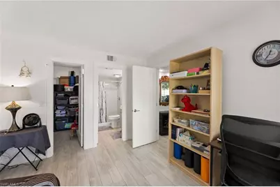 201 Santa Clara Dr #13, Naples, FL 34104 - Photo 12