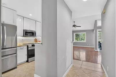 2810 Citrus Lake Dr #U201, Naples, FL 34109 - Photo 12