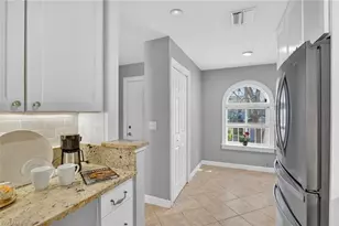 2810 Citrus Lake Dr, Naples, FL 34109 - Photo 10