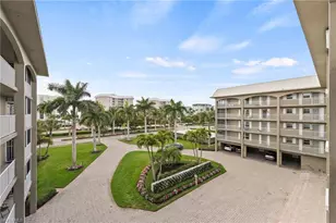 2880 Gulf Shore Blvd N, Naples, FL 34103 - Photo 38