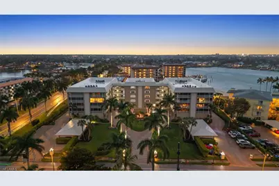 2880 Gulf Shore Blvd N #410, Naples, FL 34103 - Photo 4