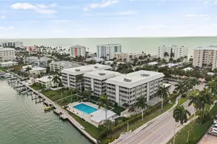 2880 Gulf Shore Blvd N, Naples, FL 34103 - Photo 8