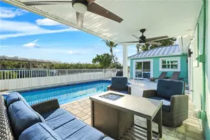 11861 Isle of Palms Dr, Fort Myers Beach, FL 33931 - Photo 26