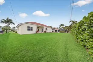 5319 SW 21st Pl, Cape Coral, FL 33914 - Photo 34