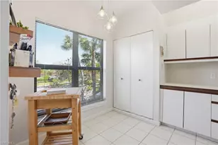 309 La Peninsula Blvd, Naples, FL 34113 - Photo 16