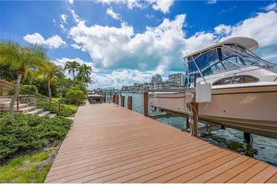 313 Neapolitan Way, Naples, FL 34103 - Photo 42