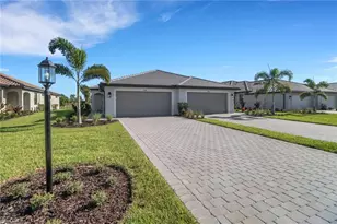 19600 Hinkley Dr, Estero, FL 33928 - Photo 2