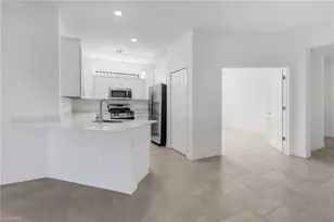 19600 Hinkley Dr, Estero, FL 33928 - Photo 4