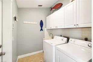 12651 Hunters Ridge Dr, Bonita Springs, FL 34135 - Photo 28