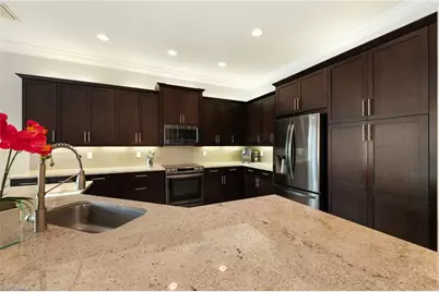 3606 Santaren Ct, Naples, FL 34119 - Photo 6