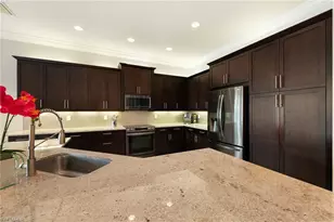 3606 Santaren Ct, Naples, FL 34119 - Photo 6