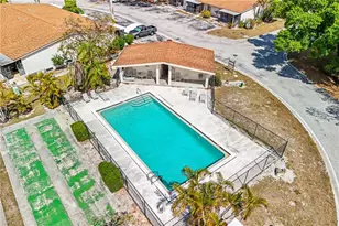 5320 Treetops Dr, Naples, FL 34113 - Photo 14