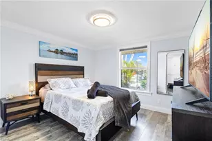 5320 Treetops Dr, Naples, FL 34113 - Photo 6