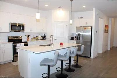 2261 Avocado Ln, Naples, FL 34120 - Photo 2