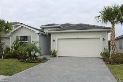 2261 Avocado Ln, Naples, FL 34120 - Photo 1