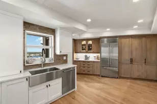 2901 Gulf Shore Blvd N, Naples, FL 34103 - Photo 4