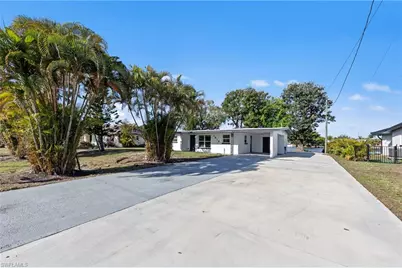 1313 Thompson St, North Fort Myers, FL 33903 - Photo 48