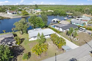 1313 Thompson St, North Fort Myers, FL 33903 - Photo 38