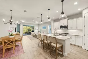 2175 Marquesa Cir, Naples, FL 34112 - Photo 4