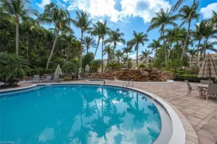 2625 Estrella Ct, Naples, FL 34109 - Photo 14
