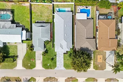 653 107th Ave N, Naples, FL 34108 - Photo 32