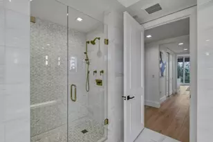 8787 Bay Colony Dr, Naples, FL 34108 - Photo 22