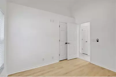 87 Burnt Pine Dr, Naples, FL 34119 - Photo 6