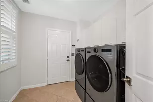 8375 Whisper Trace Ln, Naples, FL 34114 - Photo 28