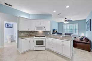 5945 Sand Wedge Ln, Naples, FL 34110 - Photo 8