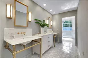 8440 Abbington Cir, Naples, FL 34108 - Photo 16