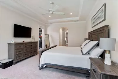 10102 Palazzo Dr, Naples, FL 34119 - Photo 12