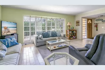 737 Mooring Line Dr, Naples, FL 34102 - Photo 4