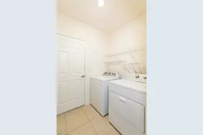 2802 40th St SW, Lehigh Acres, FL 33976 - Photo 14