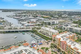 450 Bayfront Pl, Naples, FL 34102 - Photo 30