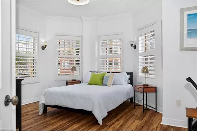 450 Bayfront Pl #4202, Naples, FL 34102 - Photo 16