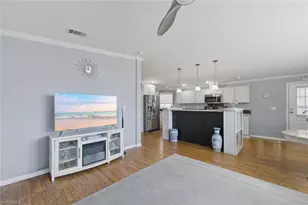 561 Charlemagne Blvd, Naples, FL 34112 - Photo 6