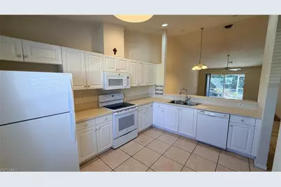 27605/609 Imperial River Rd #609, Bonita Springs, FL 34134 - Photo 4